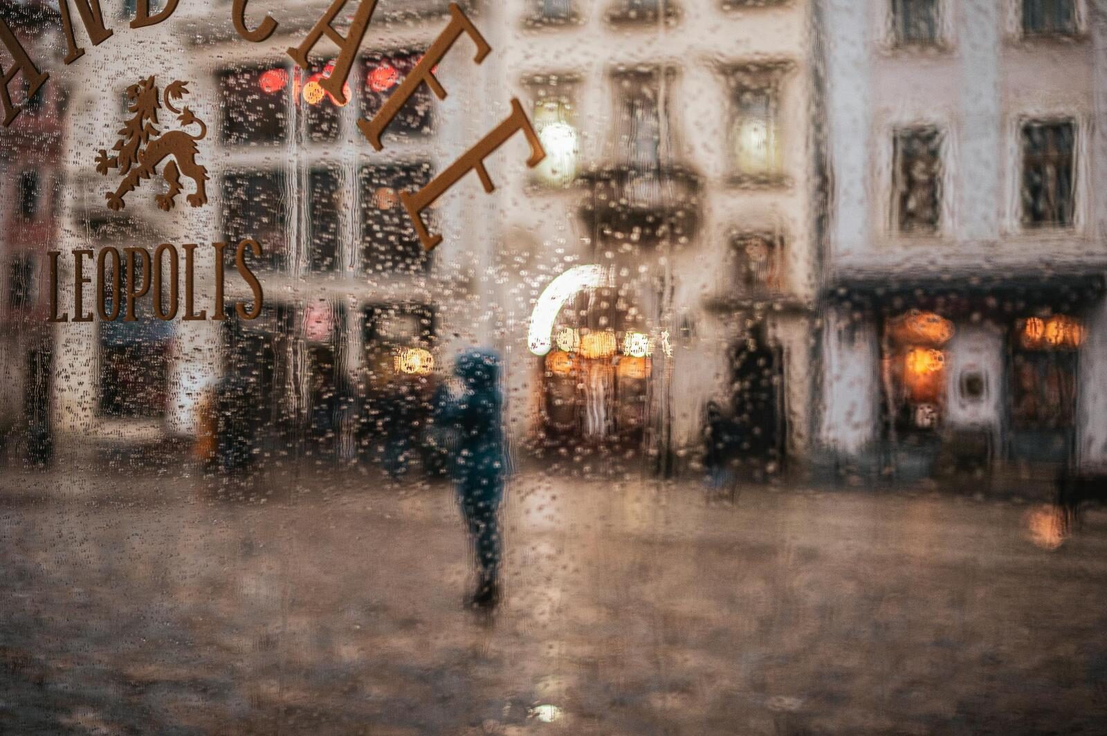 Rainy Cafe